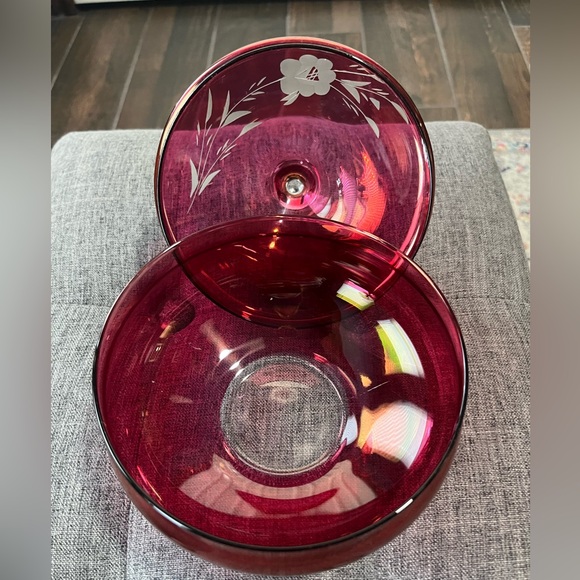Elegant Red Glass Candy Dish with Lid - Picture 4 of 5